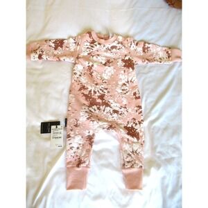 Tiny Tribe Size 9-12M Pink Brown‎ & White Long Sleeve 1 Piece Sleeper Romper